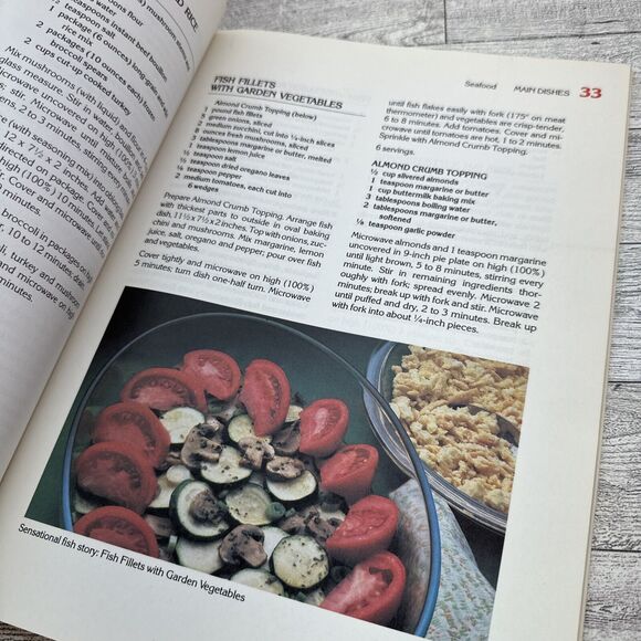 Betty Crocker Microwave Cooking Cookbook Recipes Cook‎ Book Vintage 1986 - Picture 4 of 15